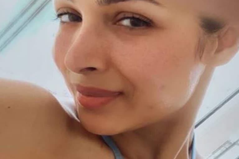 malaika aroras latest no make up selfie is winning over the internet