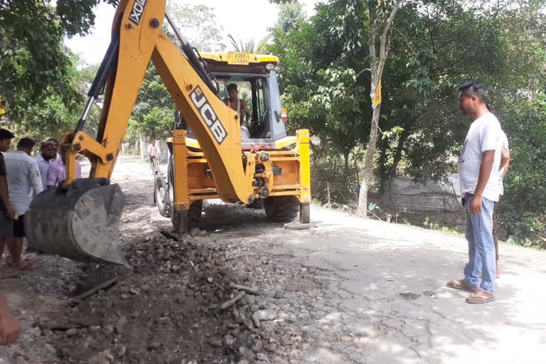 pwd road repaired one person at rangia