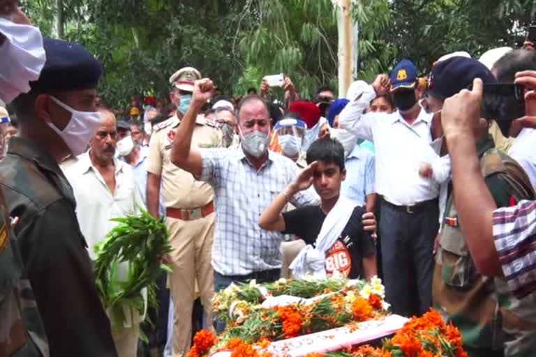 Funeral of Shaheed Subedar Rajesh Kumar with official honors