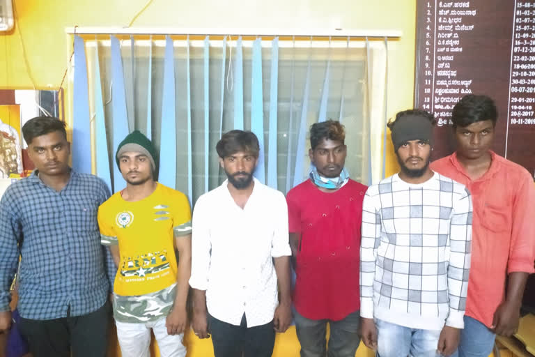 sirasi poliice arrest 6 youths