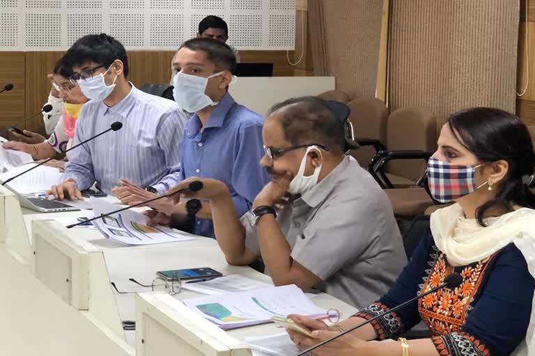 hisar adc reviews progress of saksham scheme