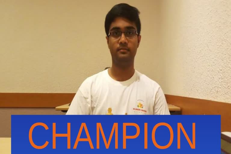 Indian GM Iniyan