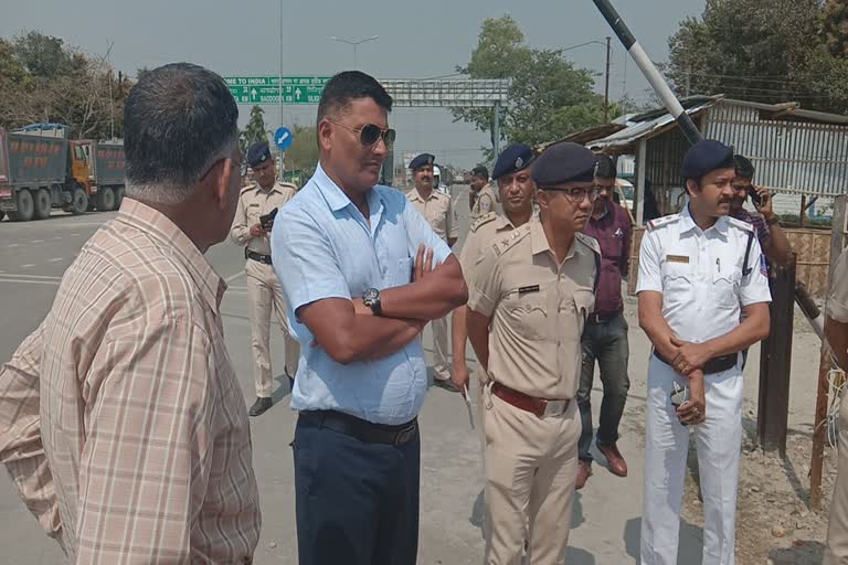 2 police personnel closed at bhaktinagar in siliguri