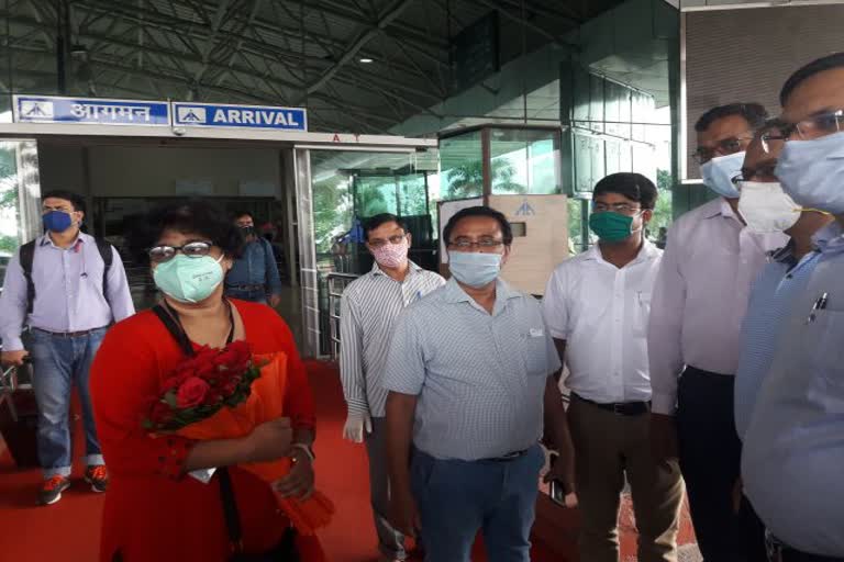 Central covid survey team reached in Ranchi, news of Central covid survey team, Growing Corona in Ranchi, केंद्रीय कोविड सर्वेक्षण टीम पहुंची रांची, केंद्रीय कोविड सर्वेक्षण टीम की खबरें, रांची में बढ़ता कोरोना