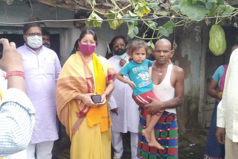 mp annapurna devi met victims family