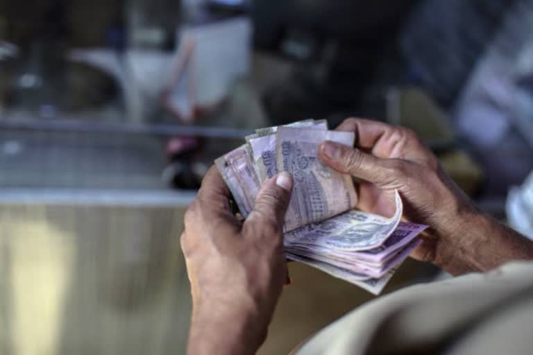 NTPC manager arrested for taking bribe in hazaribag