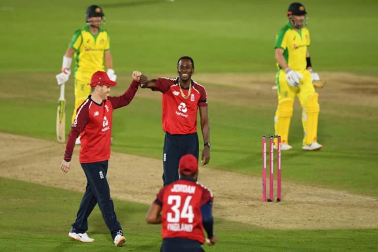 England beat Australia by two runs to win the 1st T20I in Southampton