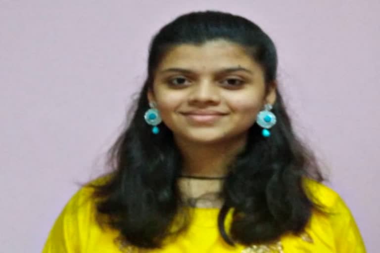 sslc-exam-re-evaluation-shreya-dongre-state-first