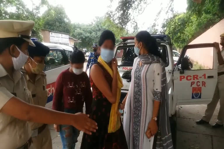 panchkula police busted sex racket running in shivalik guest house morni block