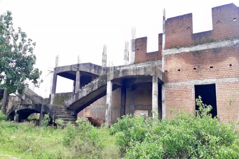 community-building-of-balrampur-is-still-incomplete-after-8-years