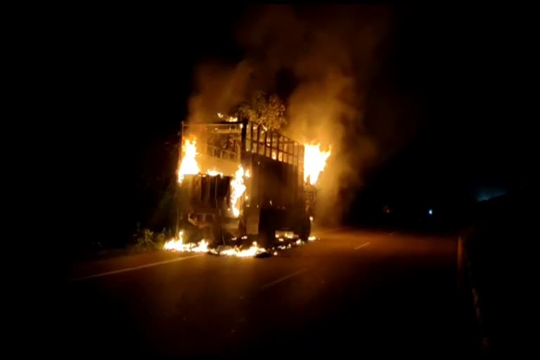 truck caught fire at Rangiya 31no. National Highway