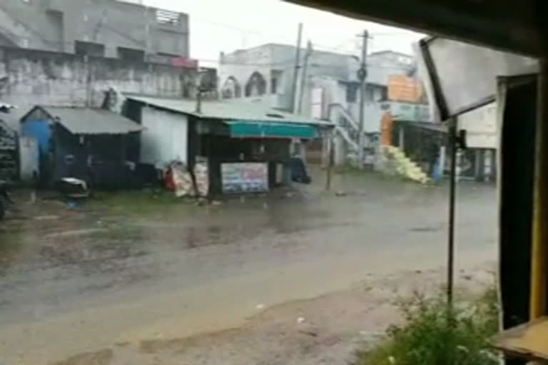 rains at narsipatnam