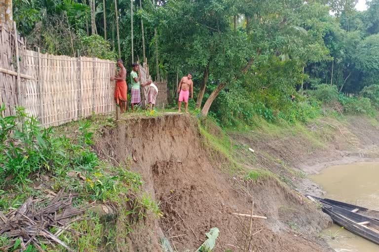 River Erosion At Barakvellay