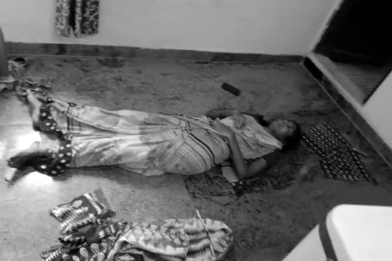 women suicide with hanging in yerraguntla kadapa district