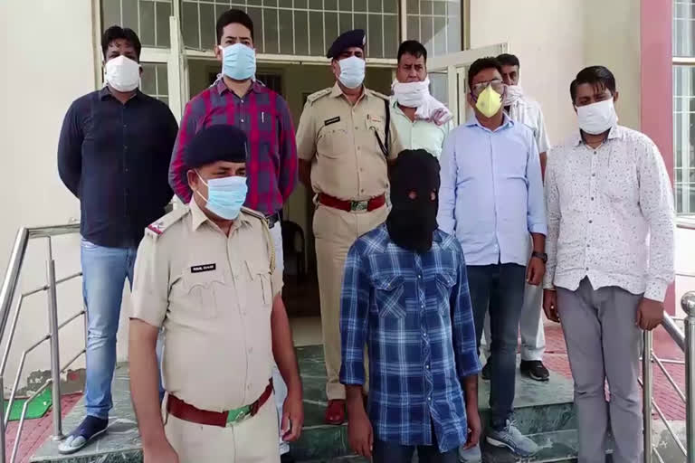 rohtak police arrested 300 criminal in august month