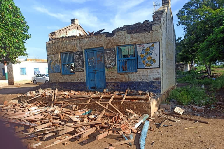 school roof collapsed