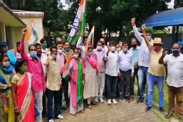 congress protest in seraikela