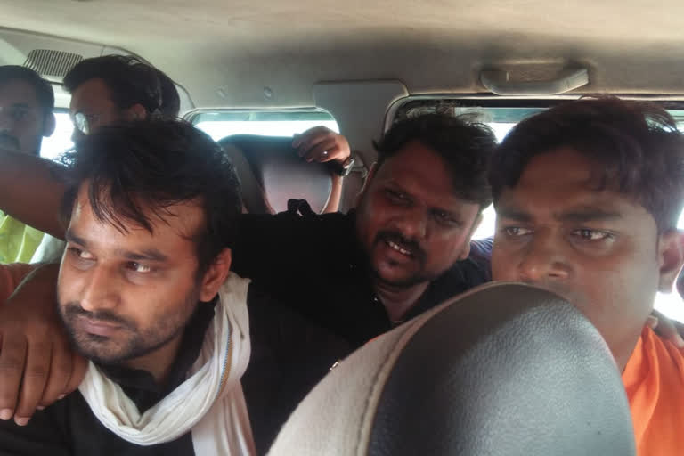 Congress workers arrested