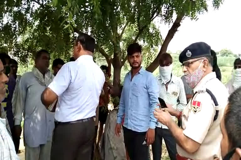 Case of assault in Jaipur,  Mahant beat up a villager