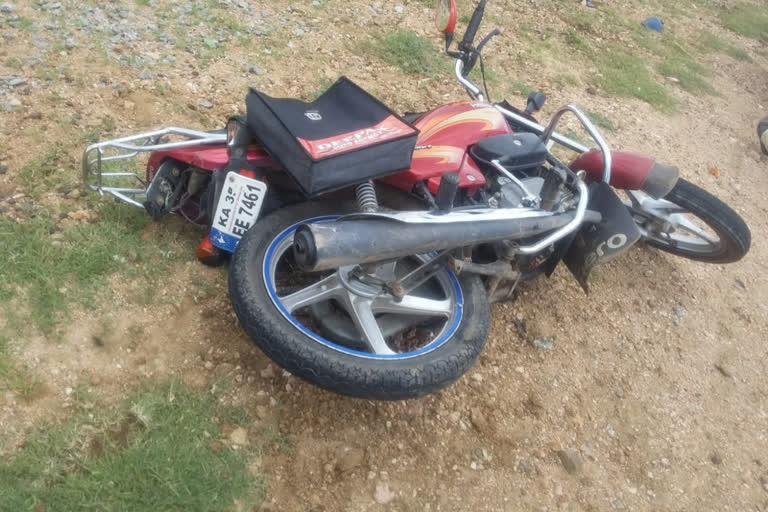 bike and car accident in bellary