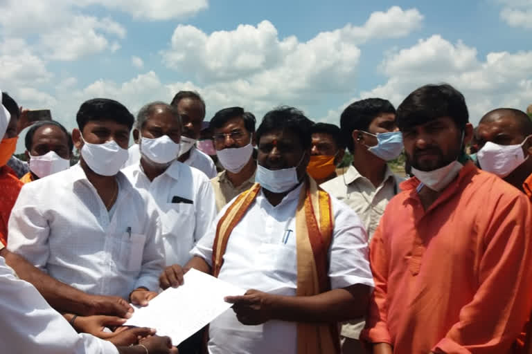 People Protest For Better Rehabilitation at Nampally in nalgonda district