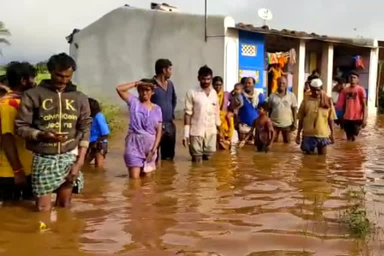 ಭಾರೀ ಮಳೆಗೆ ಗದಗ ತತ್ತರ