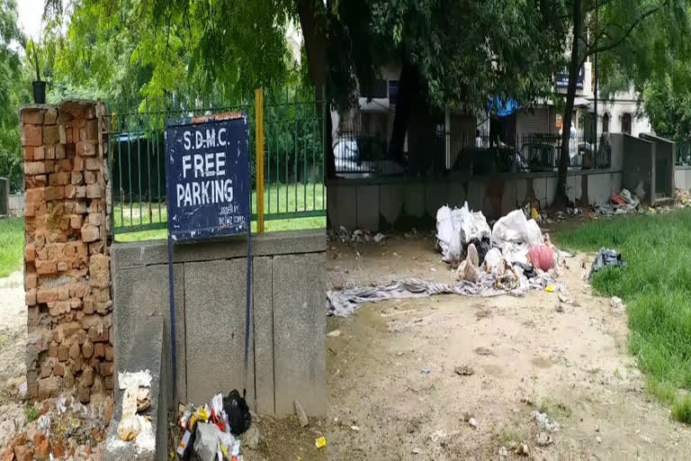 park bad condition in tagore garden