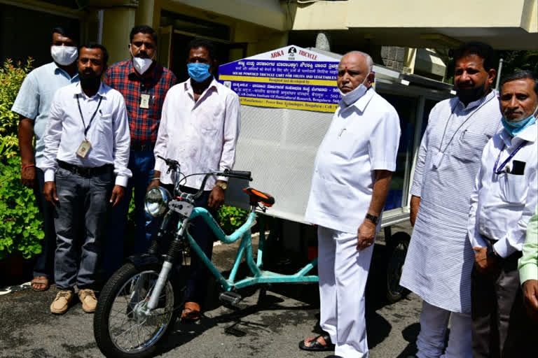 bsy-distributes-solar-powered-arca-cycle-for-street-vendors