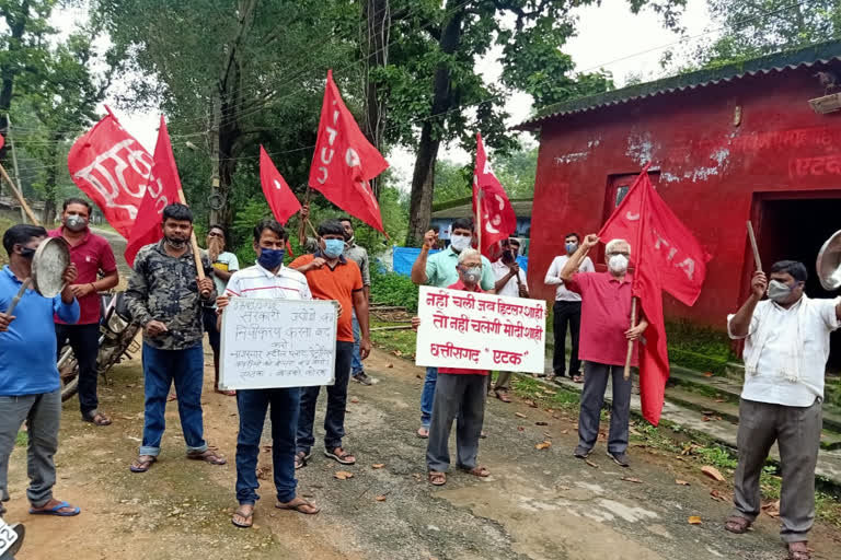 labor-union-protest-against-central-government-against-privatization-of-companies-in-korba