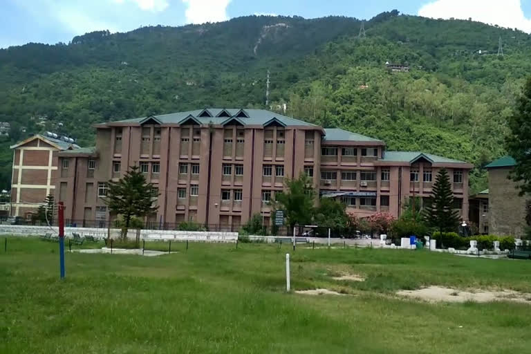 Sardar Vallabh bhai Patel University Mandi