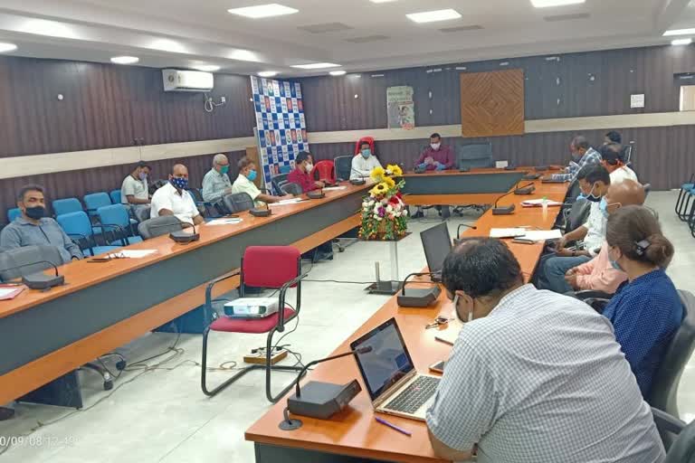 ddc-first-meeting-of-district-skills-committee