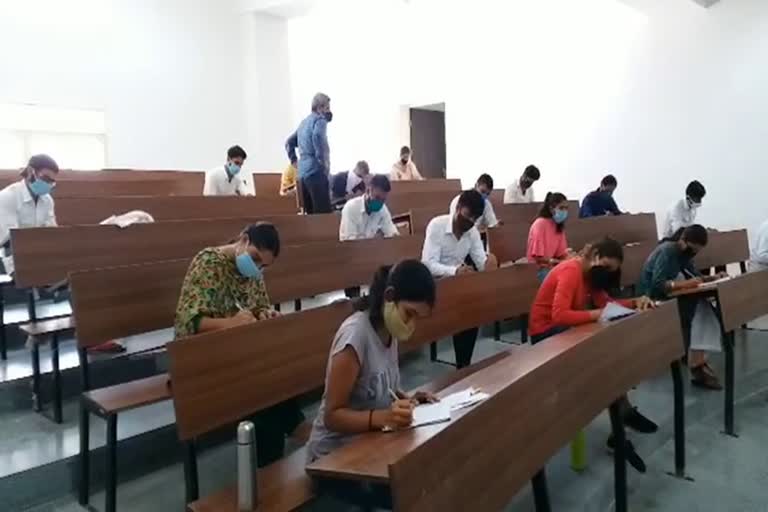 Final year students examinations started at Chaudhary Devi Lal University Sirsa