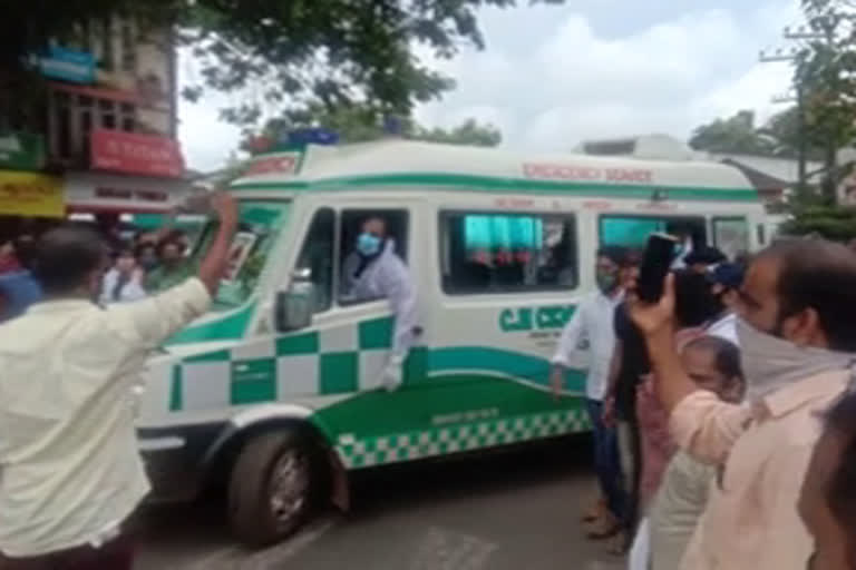 cremated  s body  SDPI  activist  എസ്‌.ഡി.പി.ഐ  പ്രവർത്തകൻ  സലാഹുദ്ദീൻ  മൃതദേഹം  പൊലീസ്  കണ്ണൂർ ചിറ്റാരിപ്പറമ്പ്