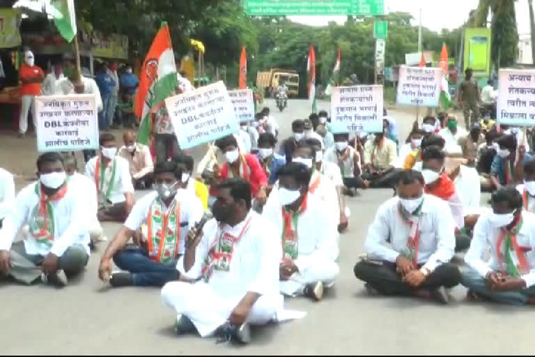 farmers protest against dilip buildcon