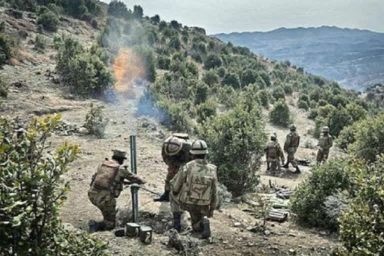 Pak violates ceasefire in 2 sectors along LoC in Poonch, shells heavily  ജമ്മുകശ്മീരിലെ പൂഞ്ചിൽ പാക് വെടിനിർത്തൽ കരാർ ലംഘിച്ചു  LoC in Poonch