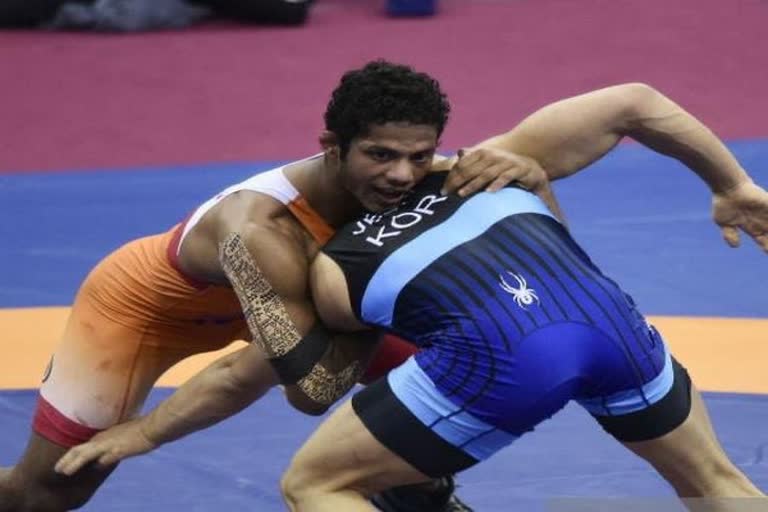 wrestler naveen