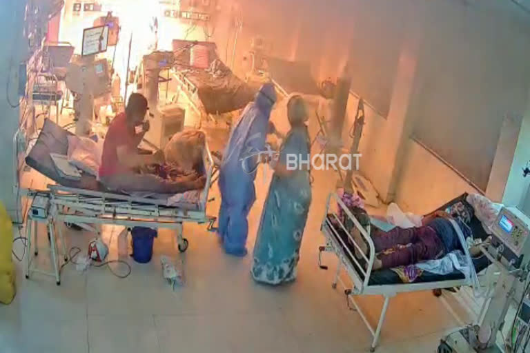 CCTV footage of the fire at the SSG Hospital in Vadodara yesterday has come to light.story_gjc1004