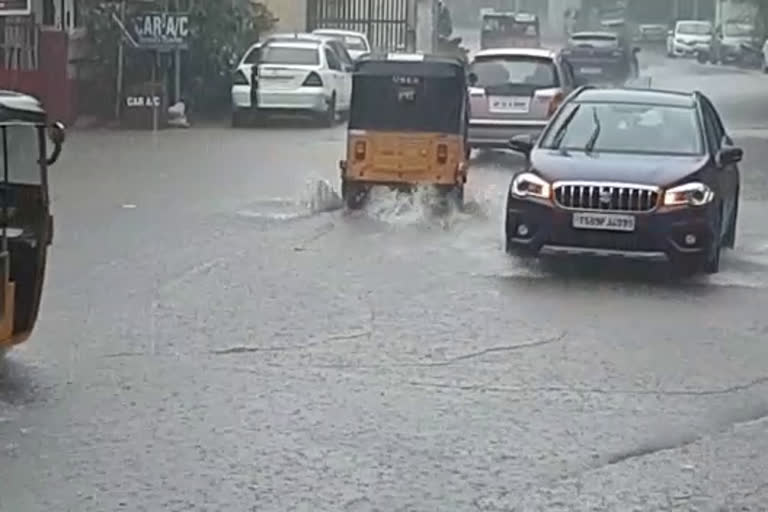 Heavy Rain Hyderabad city