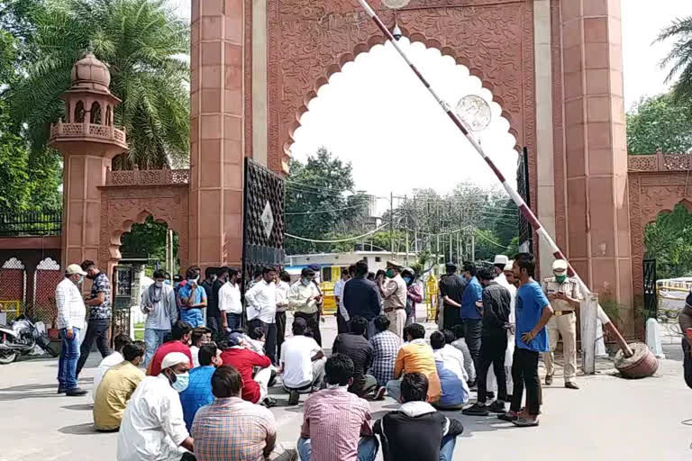 Anti-CAA Protests: Case filed against AMU students