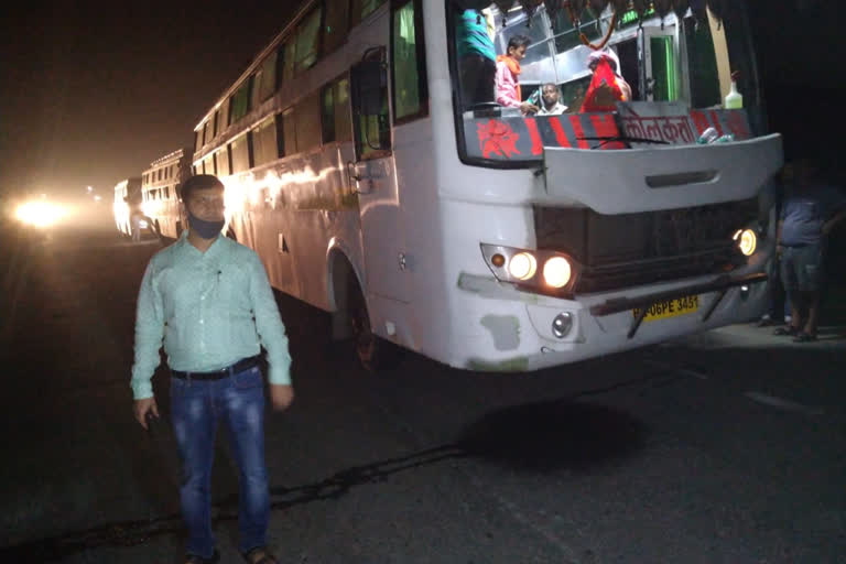 Action on buses for violation of covid 19 rules in giridih