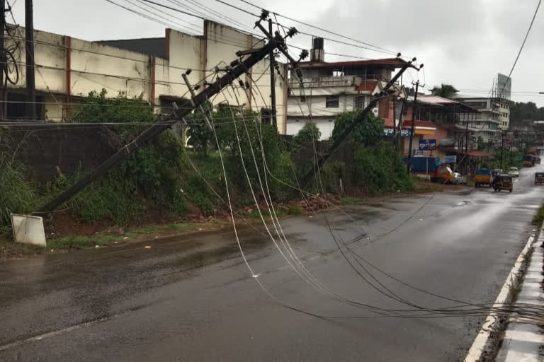 Heavy damage in Bantwal taluk from heavy rain