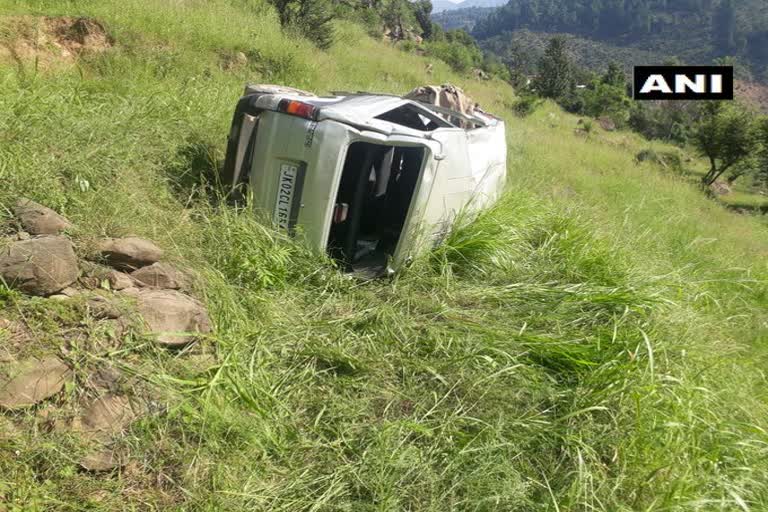 car falls into gorge