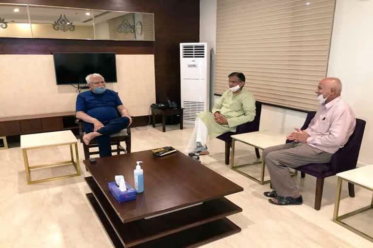 op dhankar meet cm manohar lal in gurugram