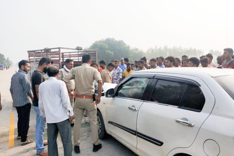 road accident in pratapgarh