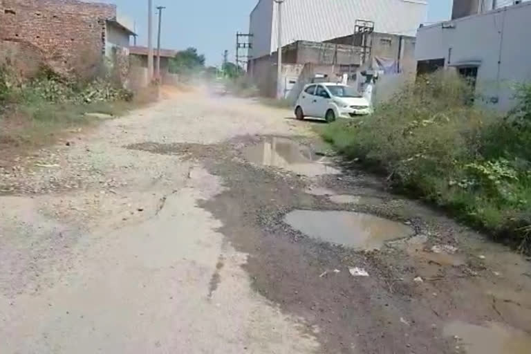 poor condition of road in kaithal