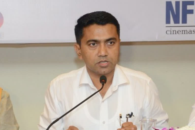 Covid-19 cases.  Pramod Sawant  life insurance cover  Goa health workers get insurance cover  Covid insurance cover  Goa health workers  Insurance for health workers  ഗോവയിലെ ആരോഗ്യ പ്രവർത്തകർ  ആരോഗ്യ പ്രവർത്തകർ  50 ലക്ഷം രൂപ ഇൻഷുറൻസ് പരിരക്ഷ