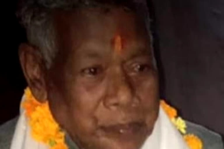 congress leader and former minister chanesh ram rathia dies in raigarh