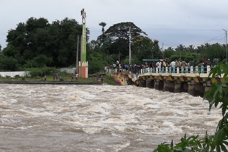 bridge damaged in appannapalem east godavari district