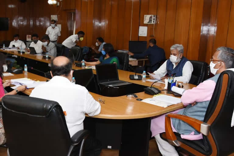 First meeting of 'Chief Minister Advisory Group' held in Secretariat
