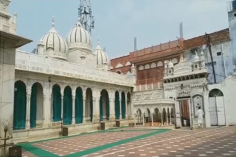 preparations for the coronation of sajjada nasheen in bareilly uttar pradesh